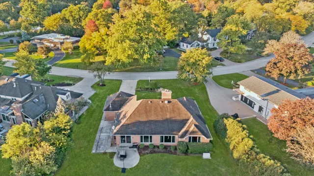 $1,049,000 | 31 Croydon Lane, Oak Brook, IL 60523