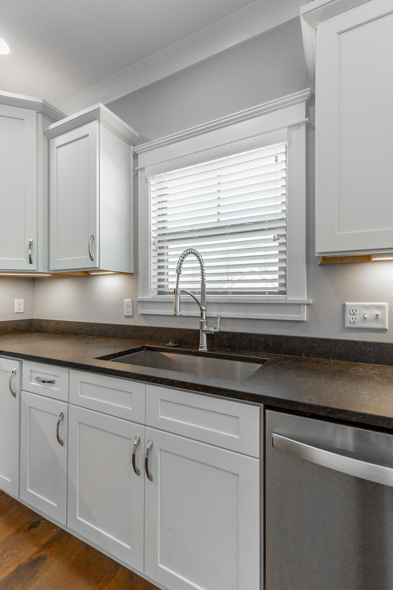 6870 Carnell Way Chattanooga, TN 37421 - Photo 9 of 61 6870 Carnell Way HD-18