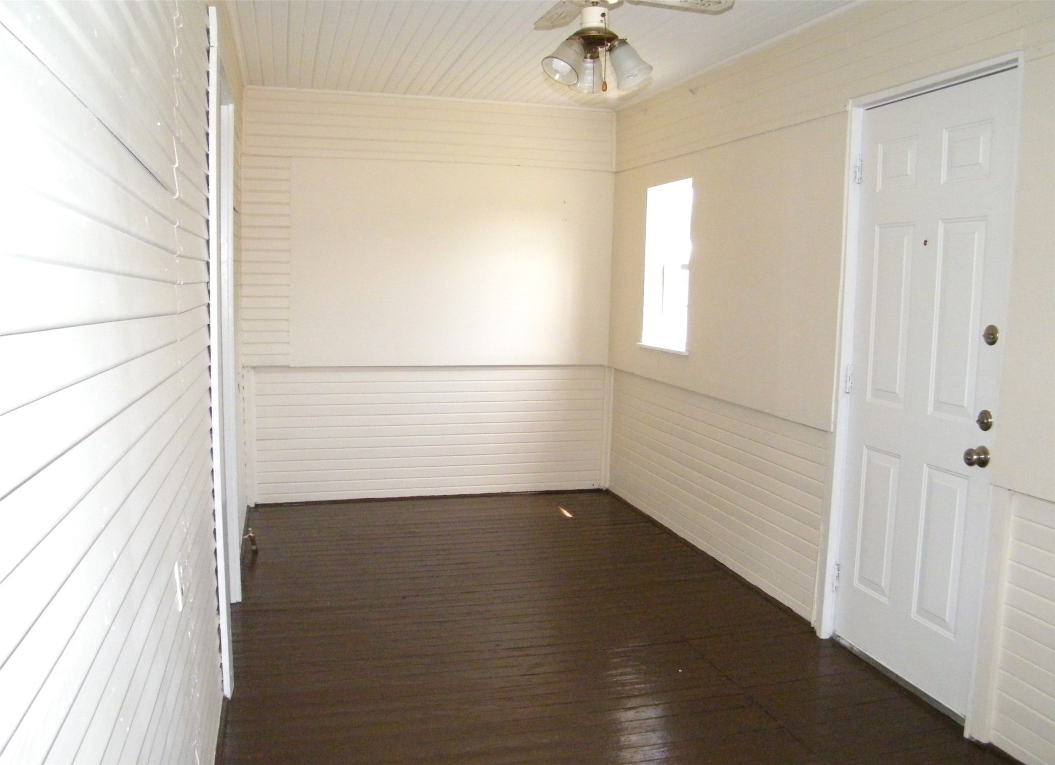 13679 Wigginsville Road Conroe, TX 77302 - Photo 7 of 22