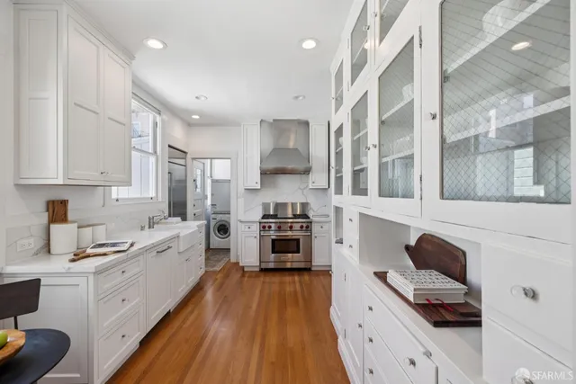 $1,595,000 | 978 Clayton Street, San Francisco, CA 94117