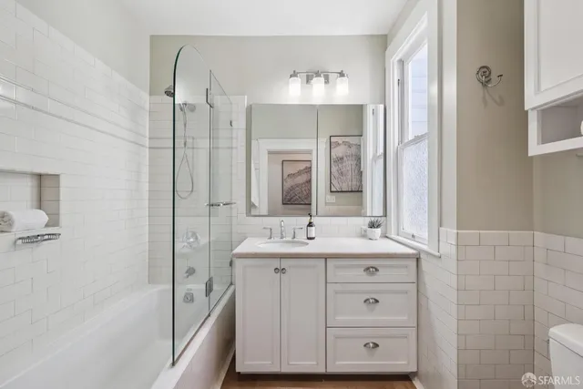 $1,595,000 | 978 Clayton Street, San Francisco, CA 94117