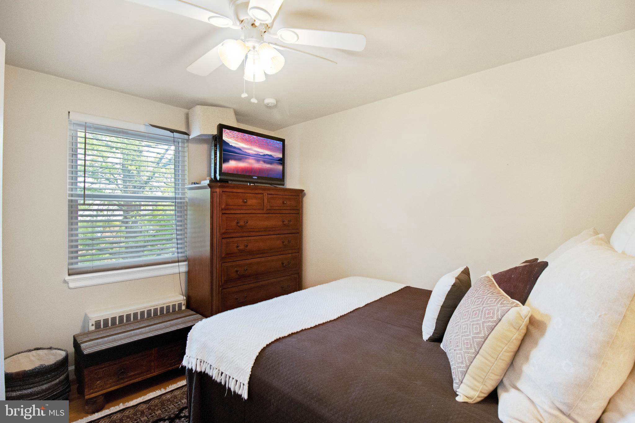 2808 16th Road South, Unit B Arlington, VA 22204 - Photo 16 of 33