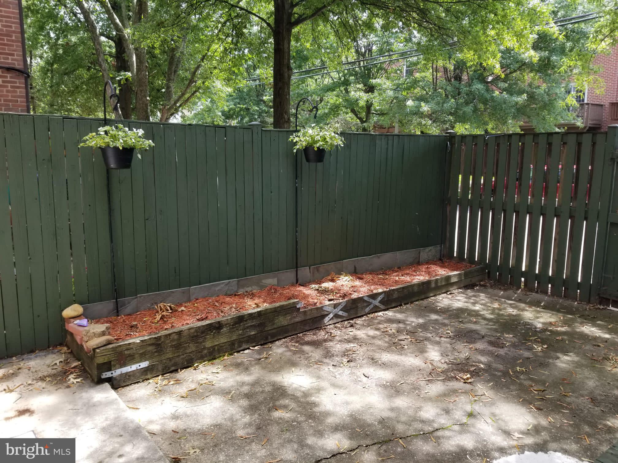 2808 16th Road South, Unit B Arlington, VA 22204 - Photo 32 of 33