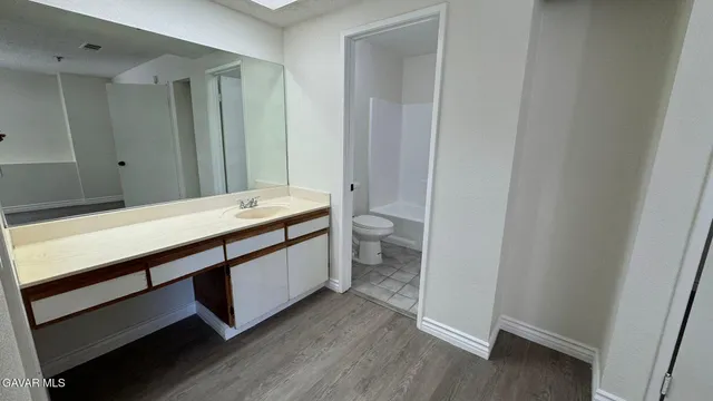 $255,000 | 44460 15th Street East, Unit 13, Lancaster, CA 93535