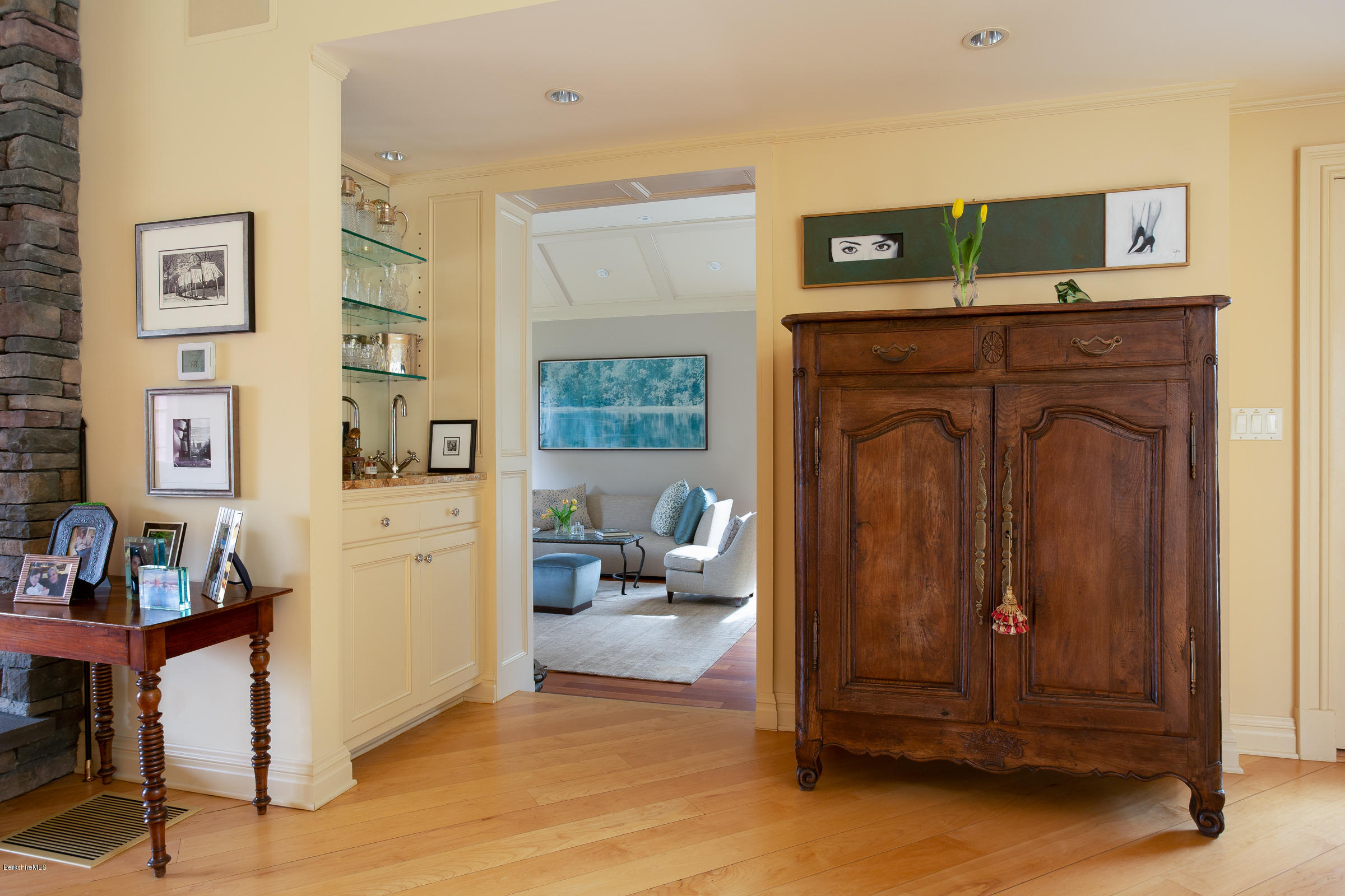 43 Creamery Road Egremont, MA 01230 - Photo 11 of 35 8 WETBAR THRU TO LR -120