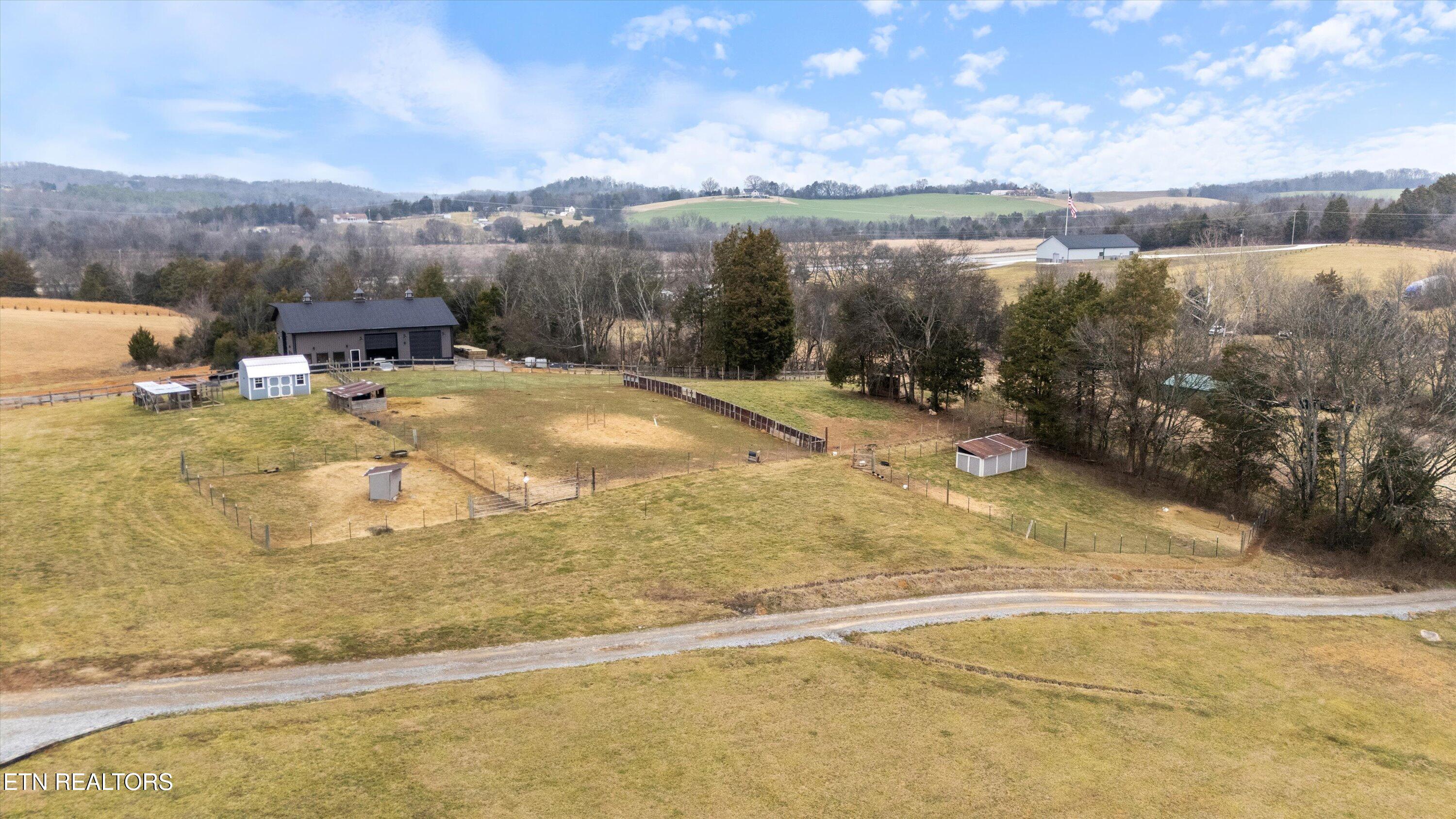 234 Marble Hill Road Friendsville, TN 37737 - Photo 24 of 59 42-DJI_20250205090359_0061_D