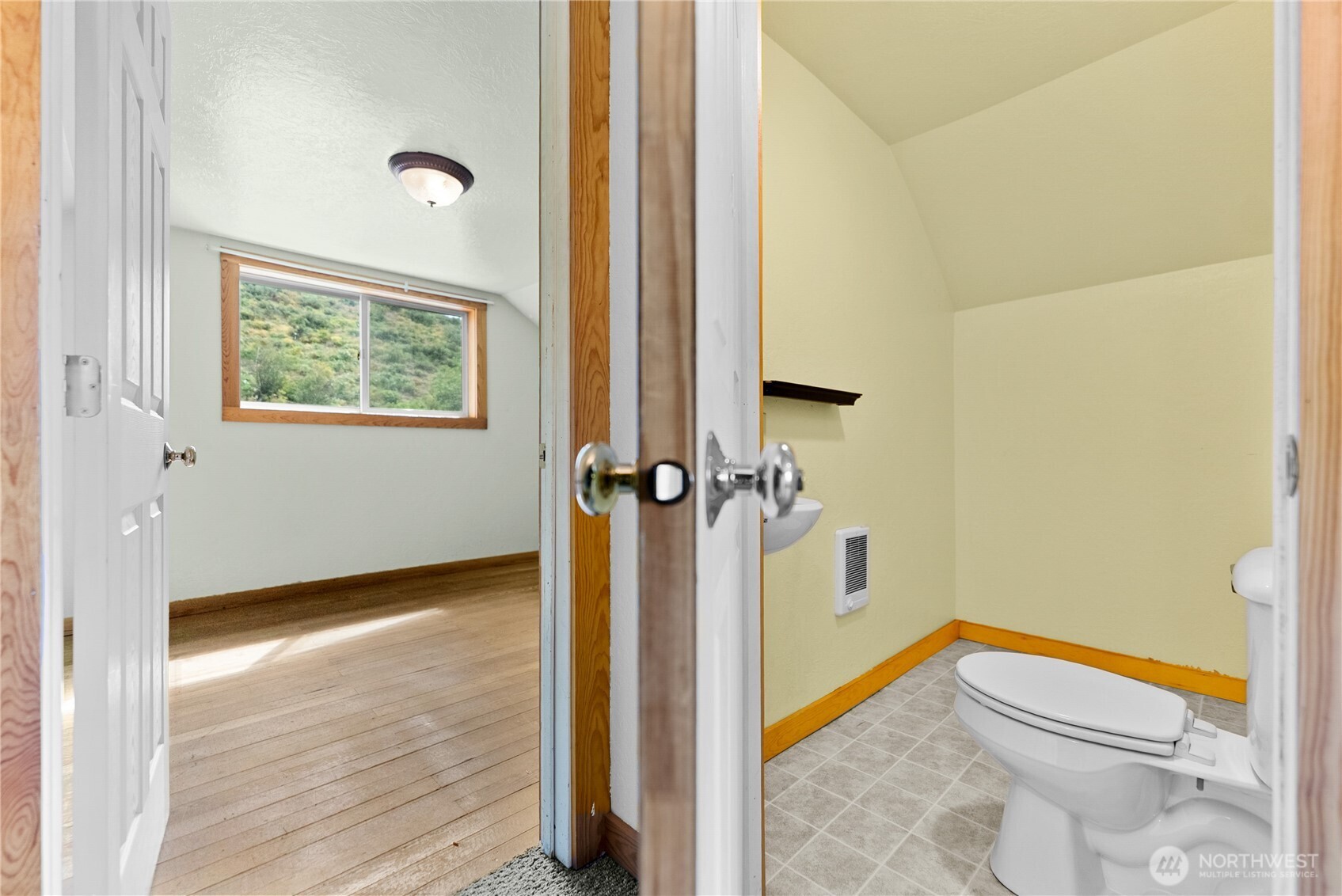 511 Bluff Street Winthrop, WA 98862 - Photo 30 of 38 a bathroom with a toilet and a shower