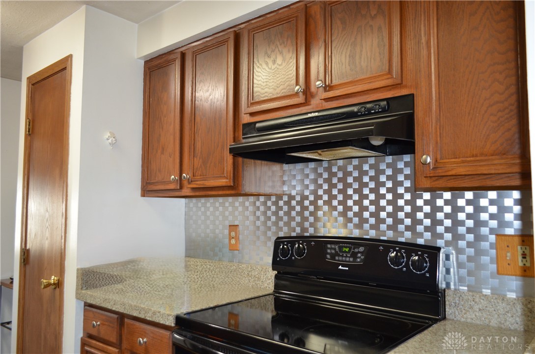 4290 Midfield Street Springfield, OH 45503 - Photo 39 of 51