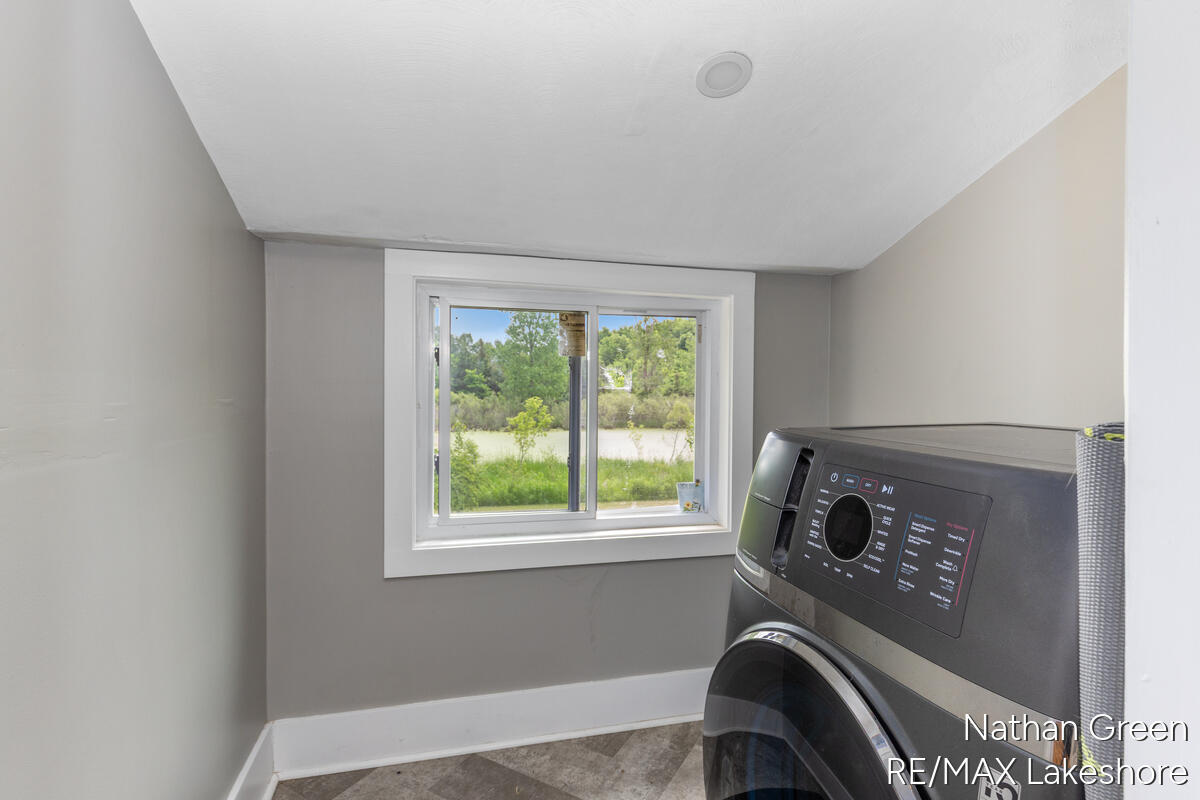 2122 Coats Grove Road Hastings, MI 49058 - Photo 17 of 36