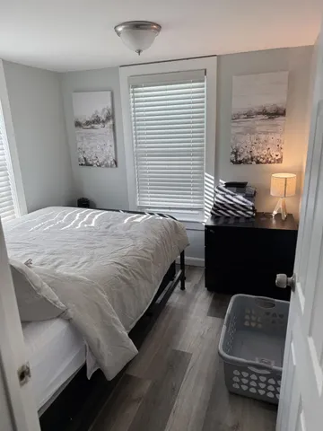 $2,000 | 19 Auburn Avenue, Unit 3, Hampton, NH 03842