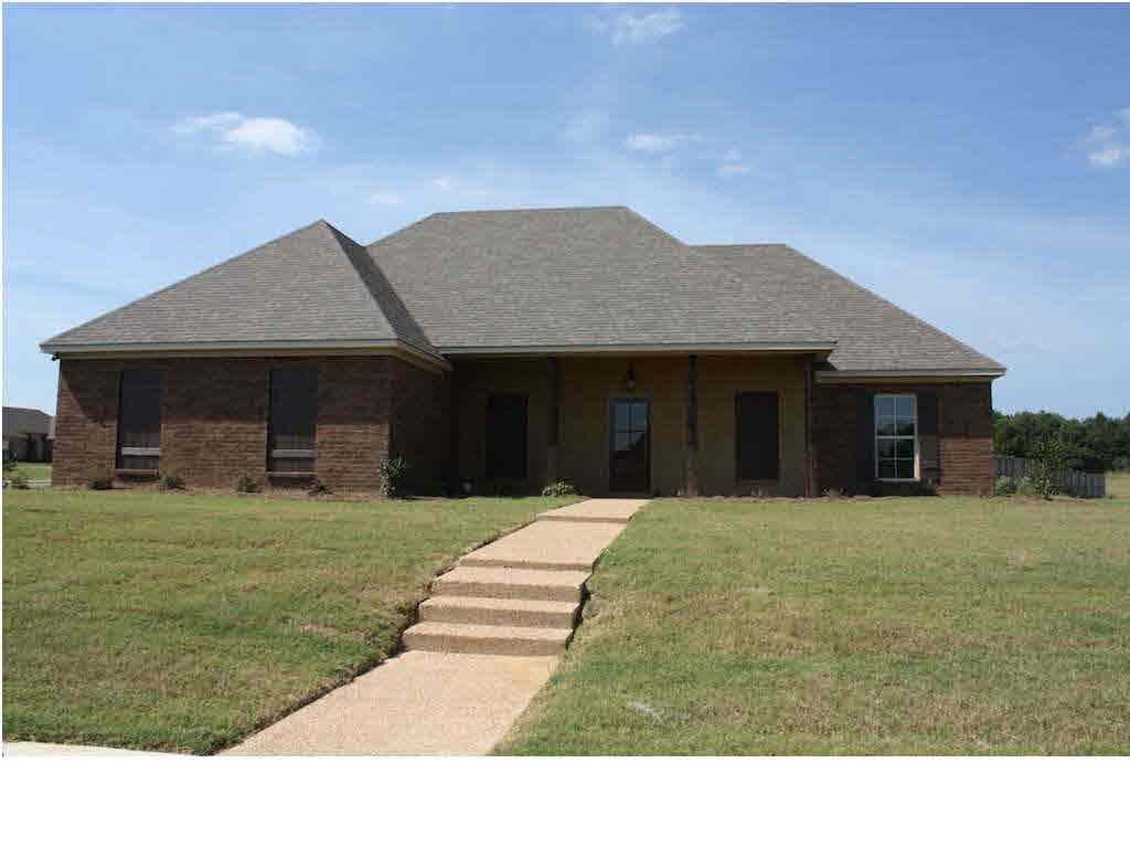 1942 East Ridge Circle Madison, MS 39110 - Photo 1 of 6 Photo 1