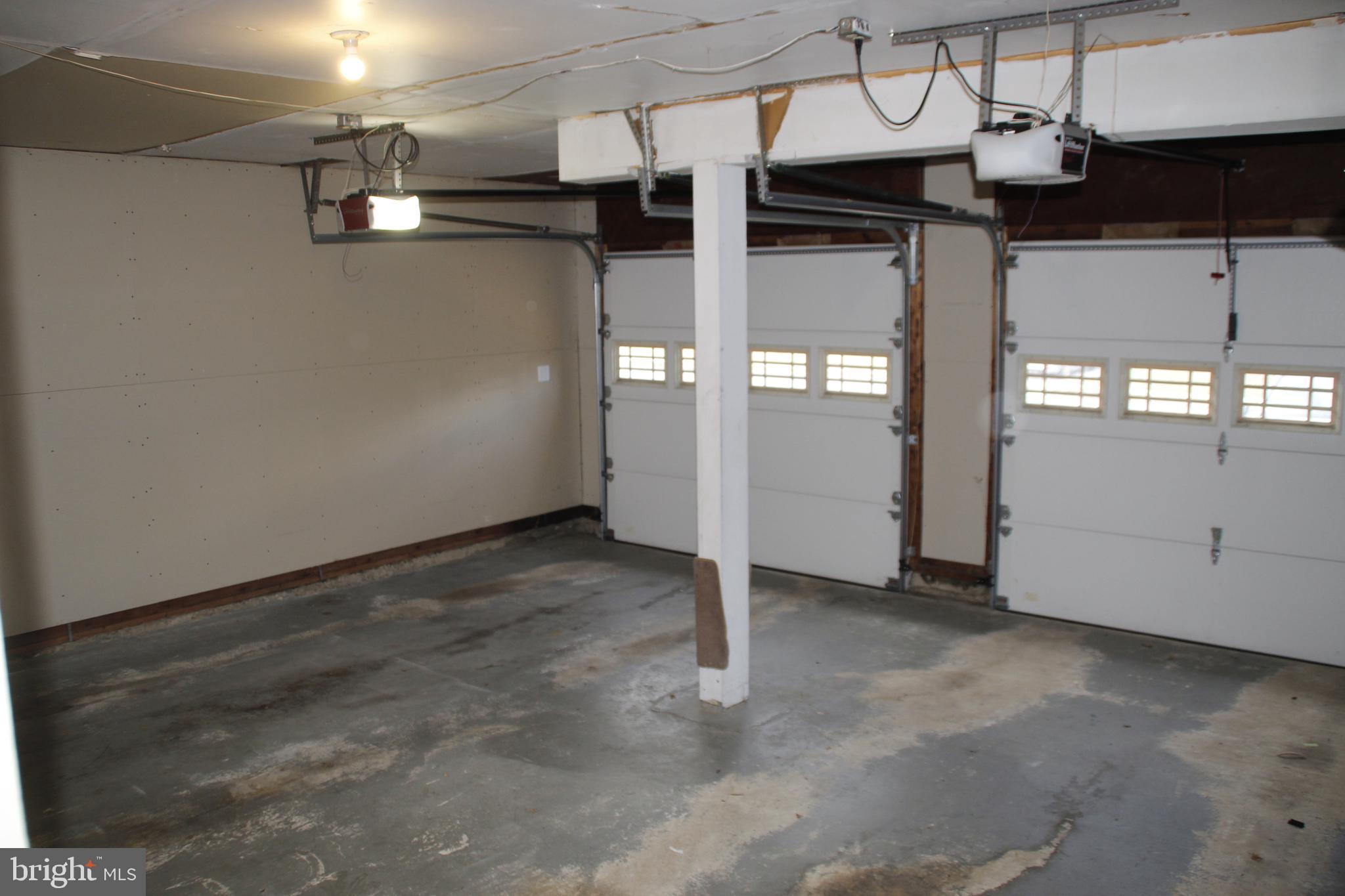 12507 Thunder Chase Drive Reston, VA 20191 - Photo 26 of 27 a view of a livingroom with an empty space