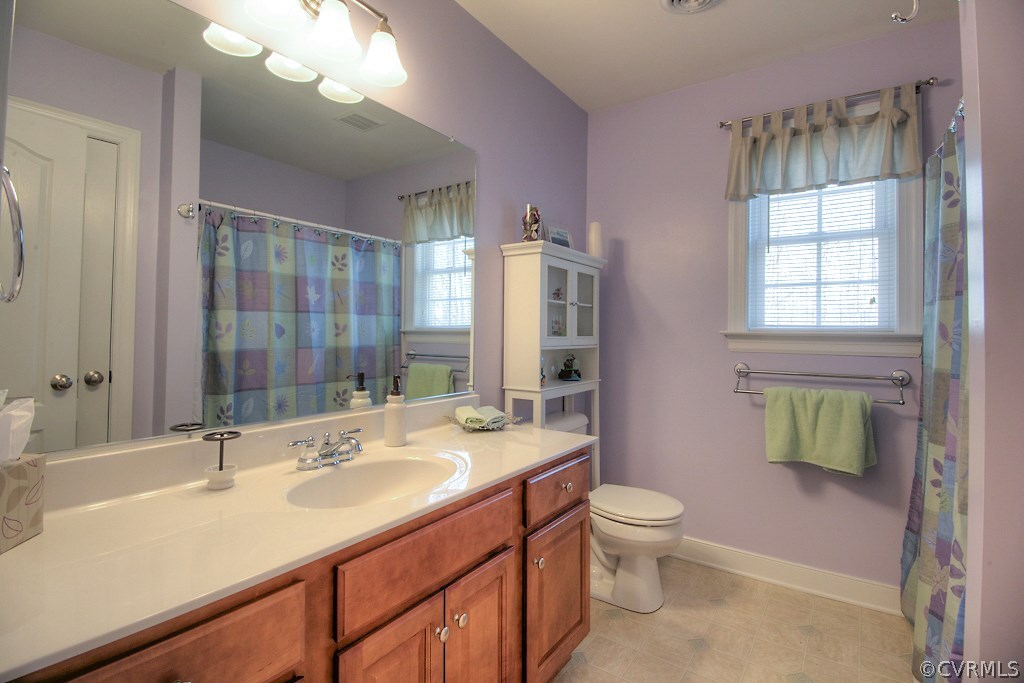 4488 Lockin Road Powhatan, VA 23139 - Photo 23 of 31 Bedrooms 3 & 4 upstairs share this full hall bath