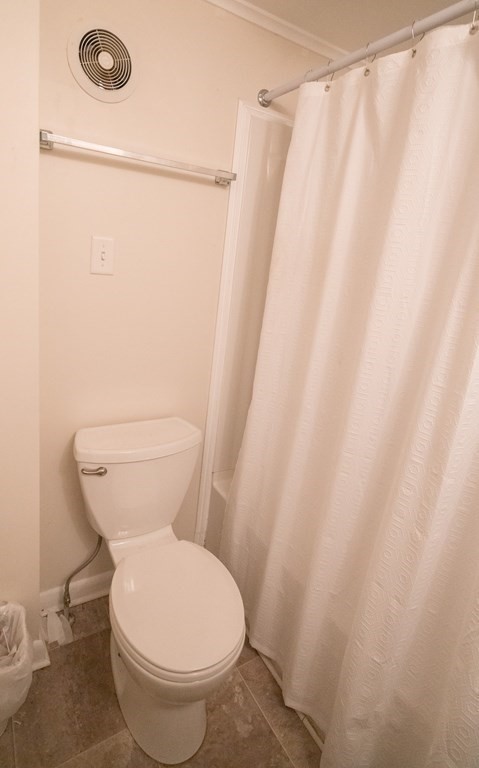 221 Northampton Road Amherst, MA 01002 - Photo 5 of 10 Gallery Image 5