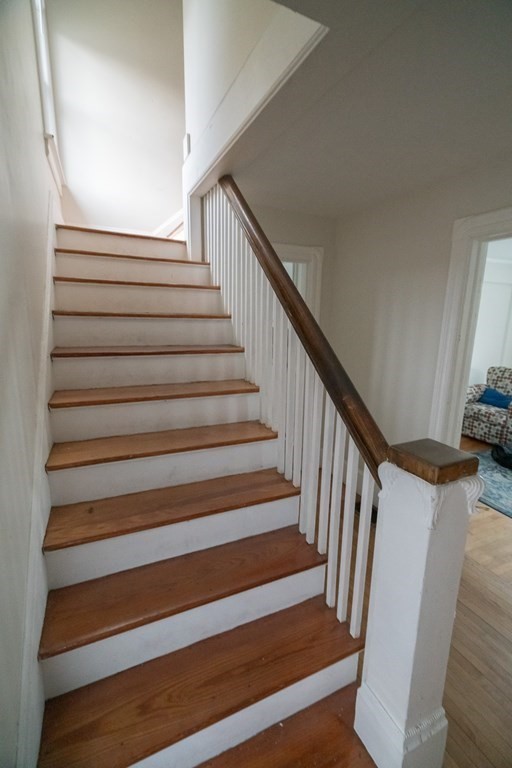 221 Northampton Road Amherst, MA 01002 - Photo 8 of 10 Gallery Image 8