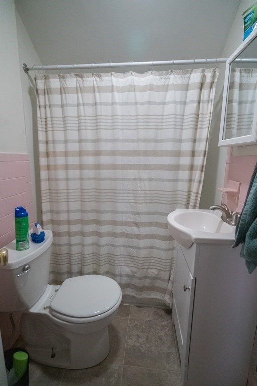 221 Northampton Road Amherst, MA 01002 - Photo 9 of 10 Gallery Image 9
