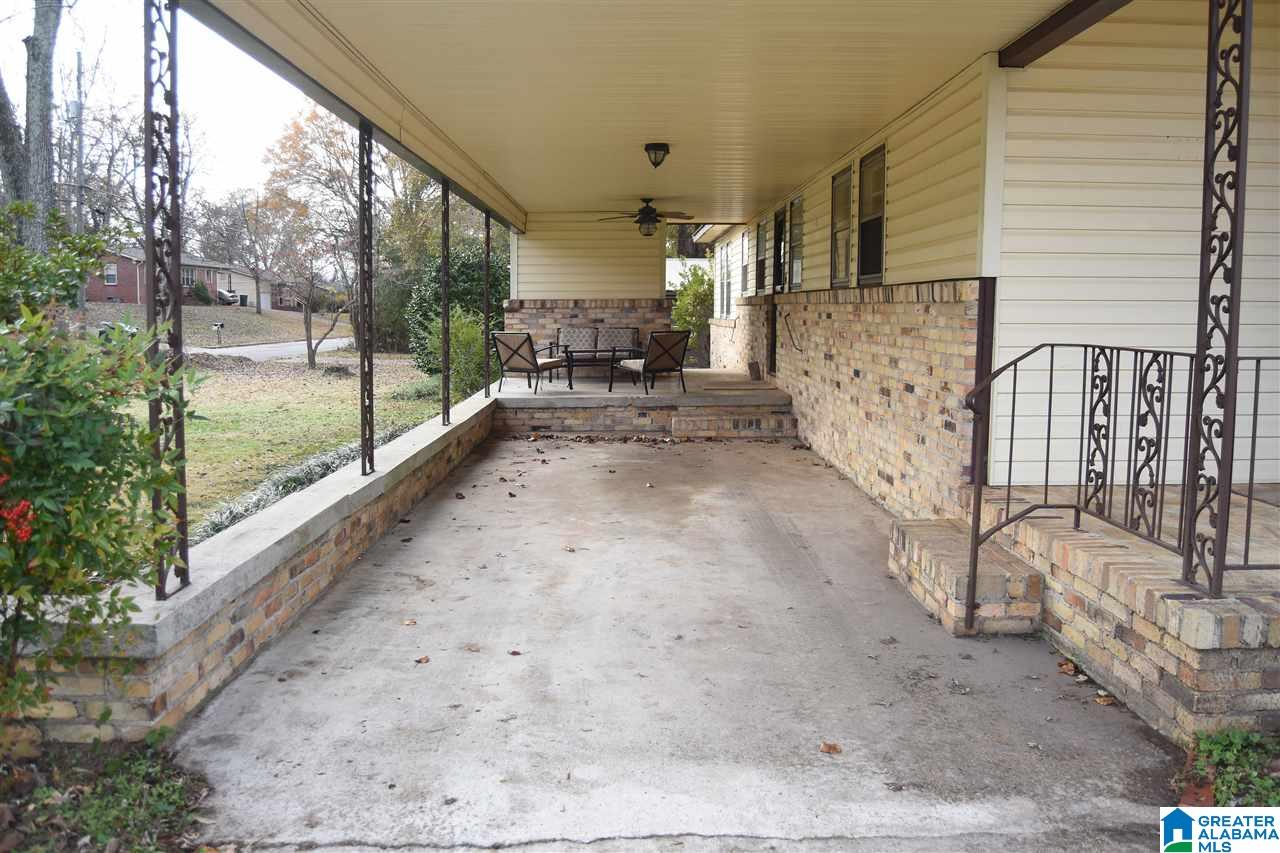 624 Roxie Avenue Oxford, AL 36203 - Photo 4 of 40