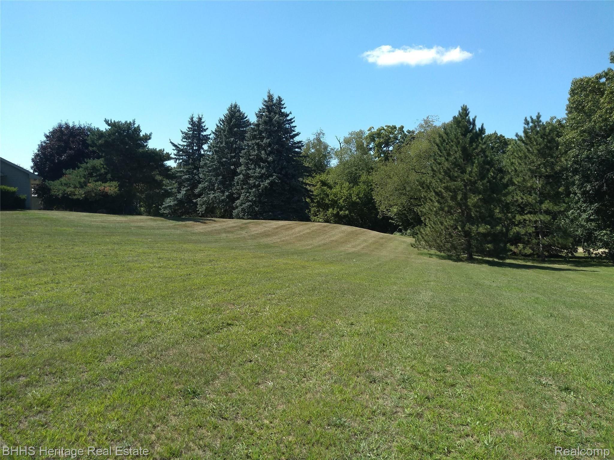 3828 Curdy Road Howell, MI 48855 - Photo 10 of 30 IMG_20200820_152158378.jpg