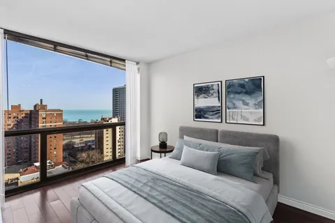 $150,000 | 4343 North Clarendon Avenue, Unit 2010, Chicago, IL 60613