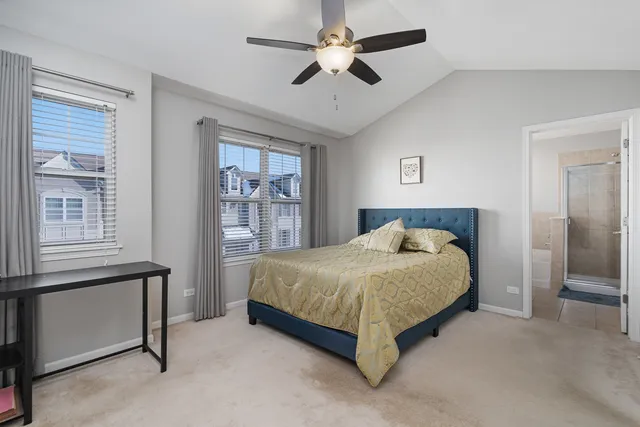 $2,500 | 3460 Bradbury Circle, Aurora, IL 60504