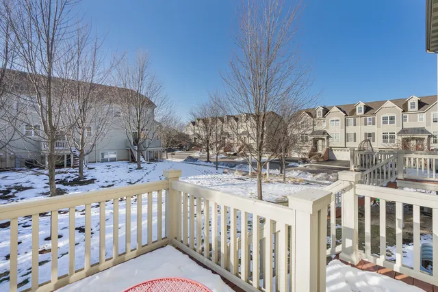 $2,500 | 3460 Bradbury Circle, Aurora, IL 60504