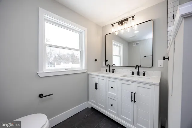 $675,000 | 181 West 7th Avenue, Trappe, PA 19426