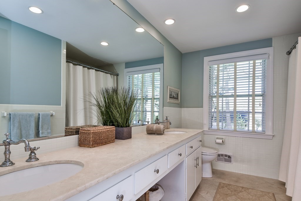 57 Yorkshire Road Dover, MA 02030 - Photo 21 of 30