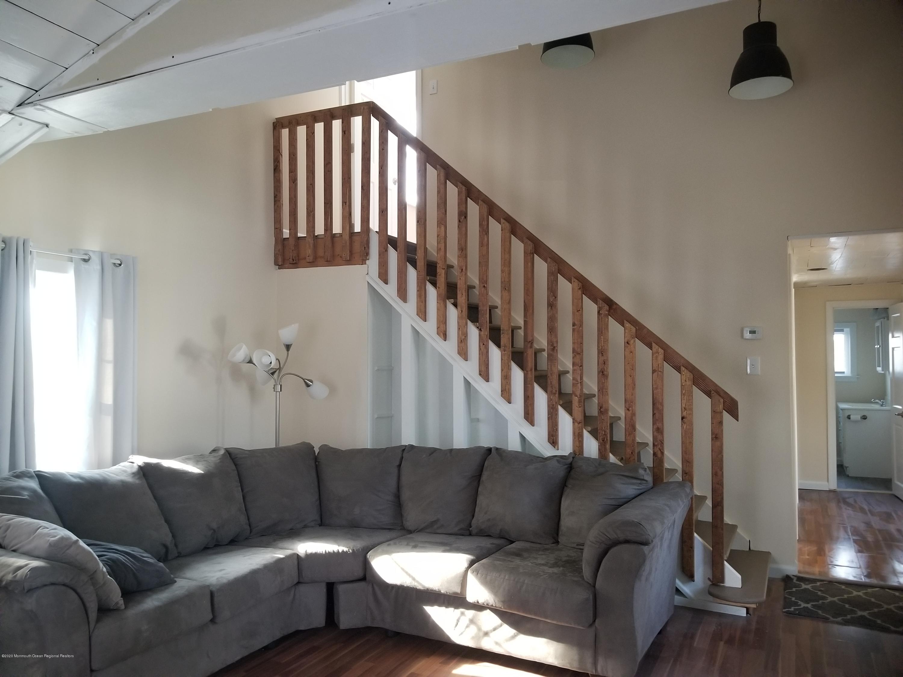 836 Lakeview Way Keyport, NJ 07735 - Photo 15 of 27 Open staircase
