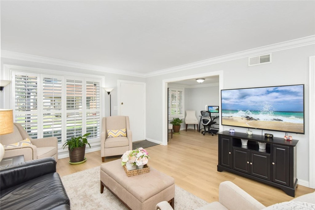 6565 Tangier Way Cypress, CA 90630 - Photo 15 of 71