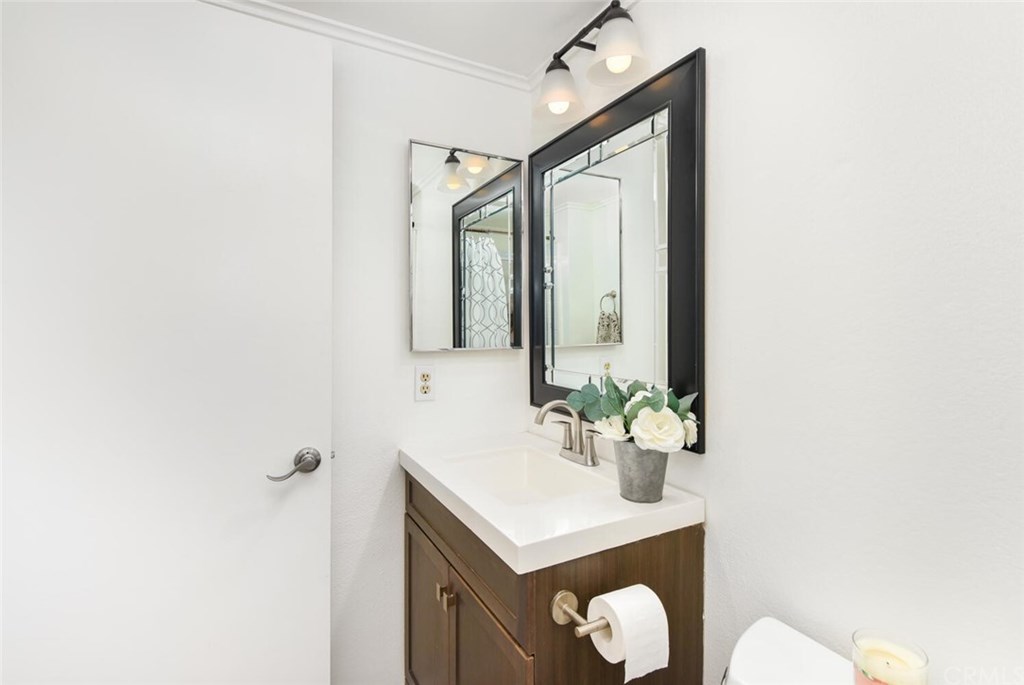 6565 Tangier Way Cypress, CA 90630 - Photo 29 of 71