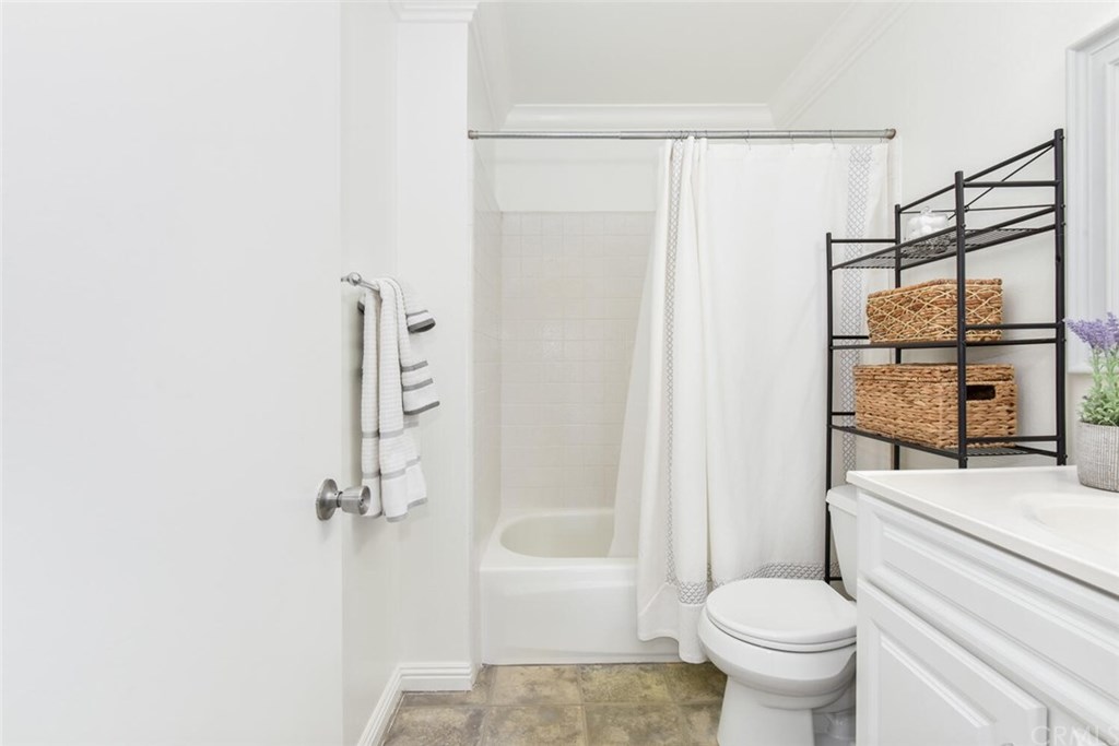 6565 Tangier Way Cypress, CA 90630 - Photo 47 of 71