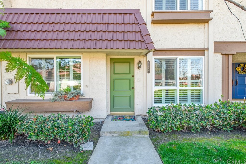 6565 Tangier Way Cypress, CA 90630 - Photo 7 of 71