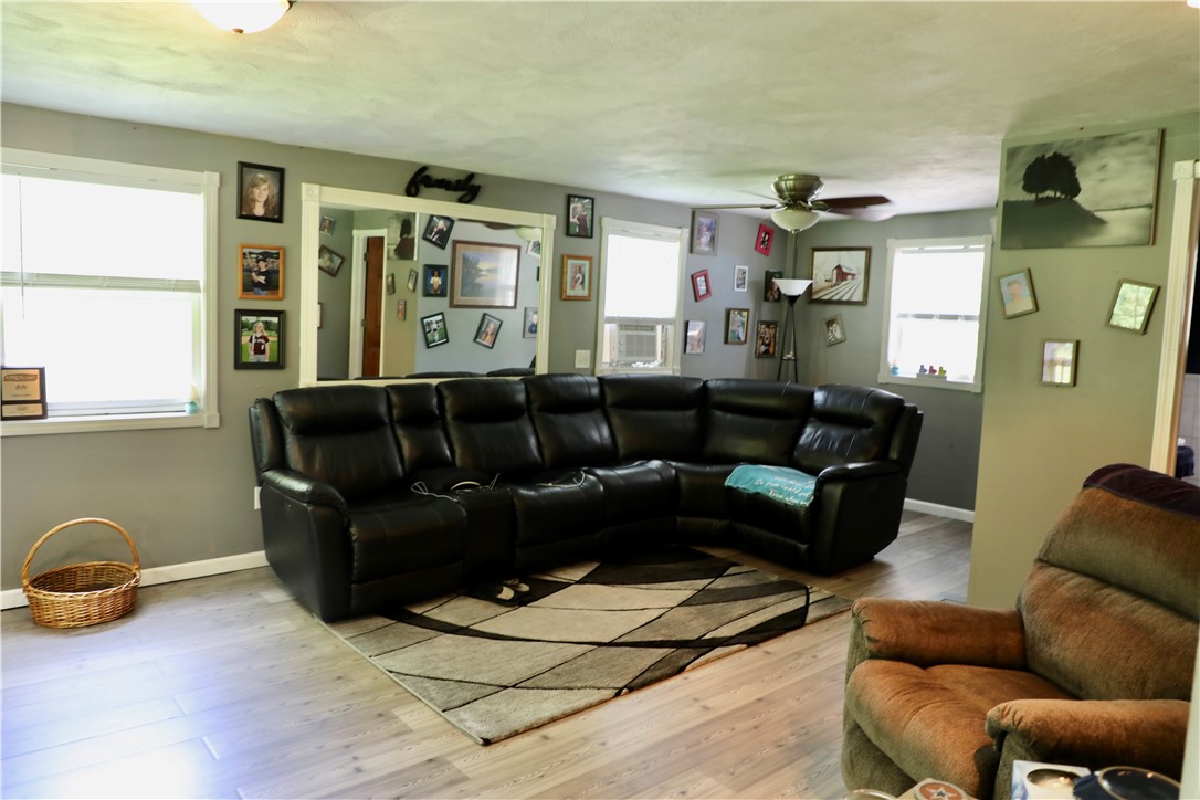 14030 Cosgrove Road Sterling, NY 13156 - Photo 11 of 48