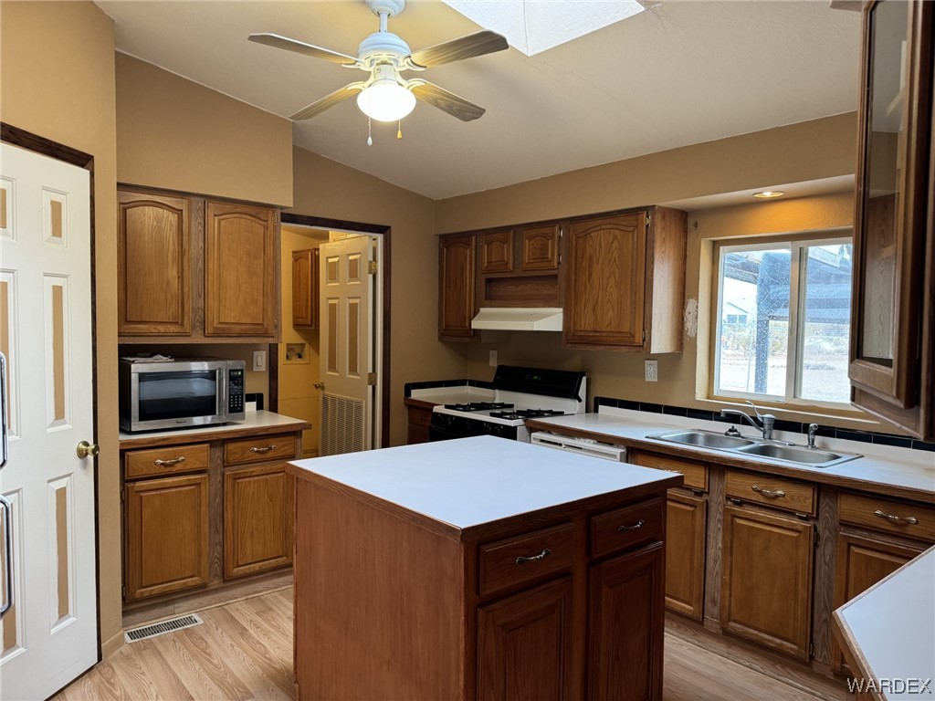 5562 Tonto Road Golden Valley, AZ 86413 - Photo 11 of 33 Gallery Image 11