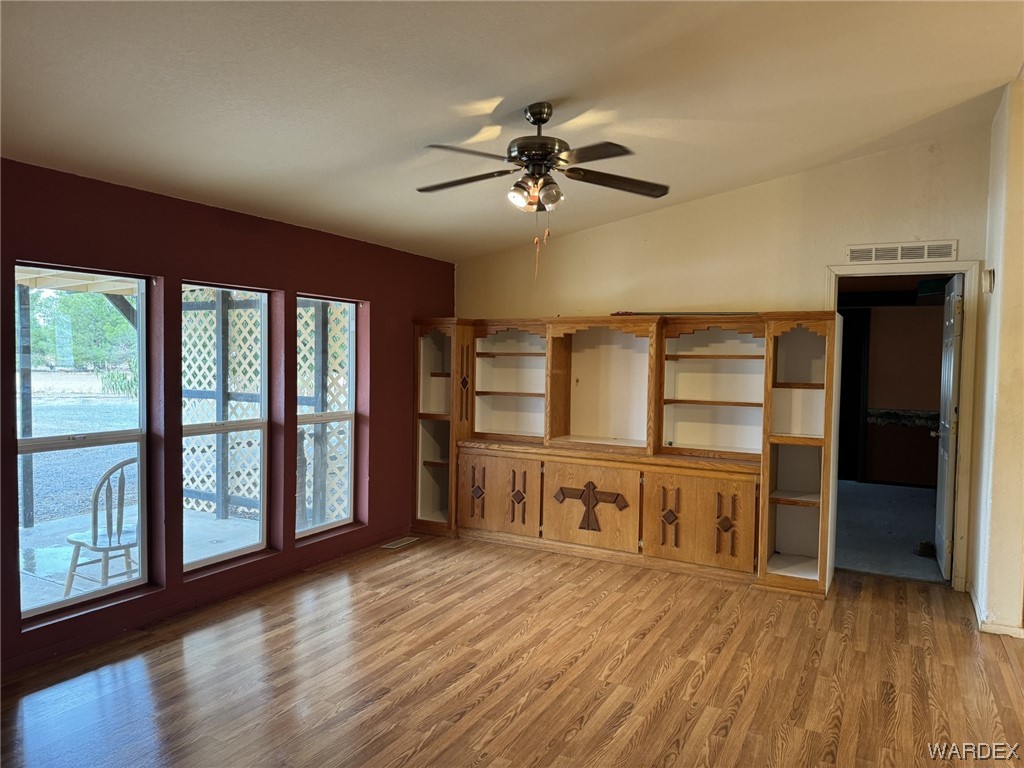 5562 Tonto Road Golden Valley, AZ 86413 - Photo 7 of 33 Gallery Image 7