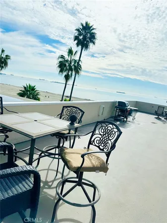 $5,500 | 1174 East Ocean Boulevard, Unit 10, Long Beach, CA 90802