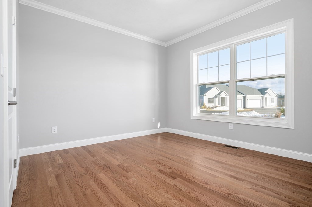 162 Rolling Rdg Drive, Unit 103 Northbridge, MA 01588 - Photo 4 of 25