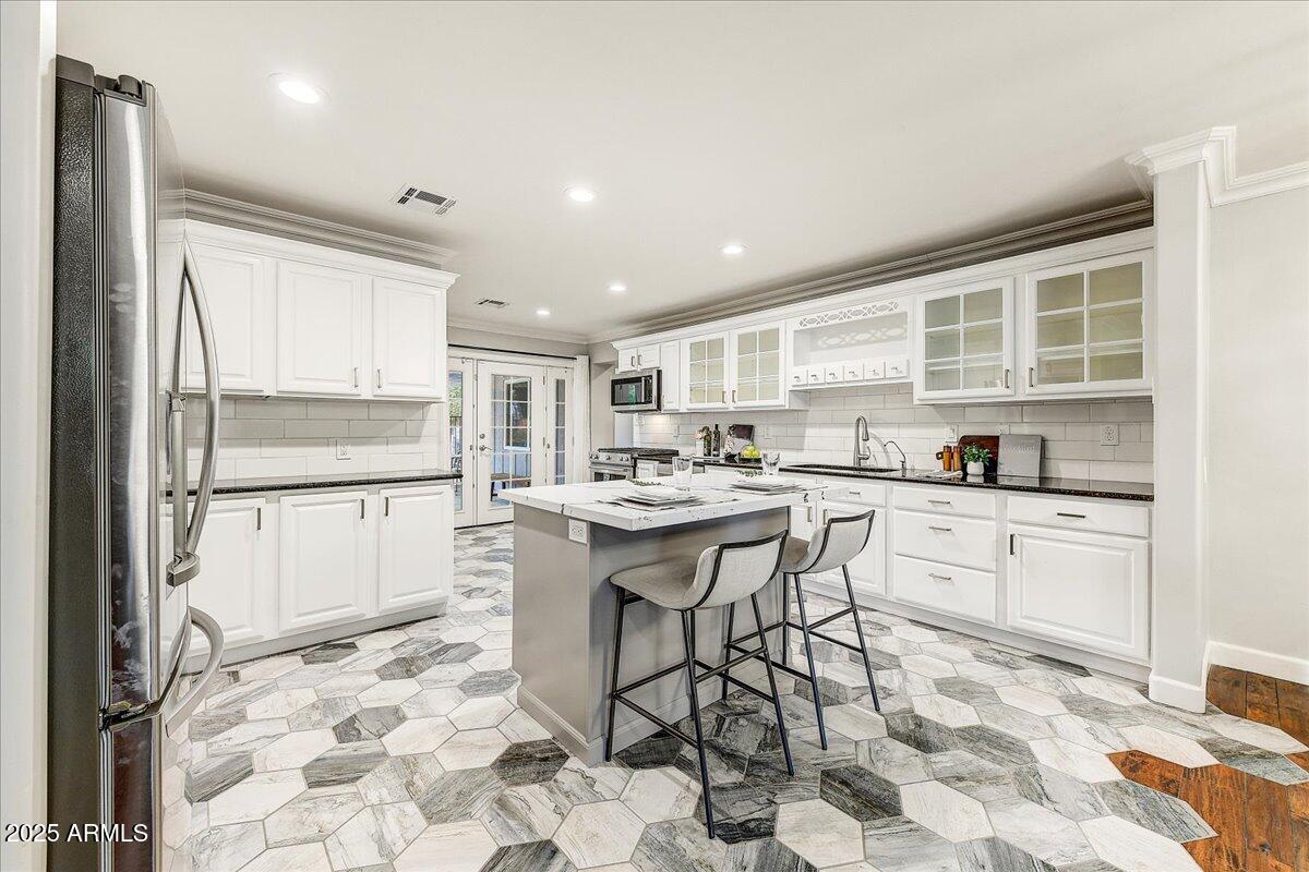 4034 East Osborn Road Phoenix, AZ 85018 - Photo 14 of 66 11-Kitchen Island II