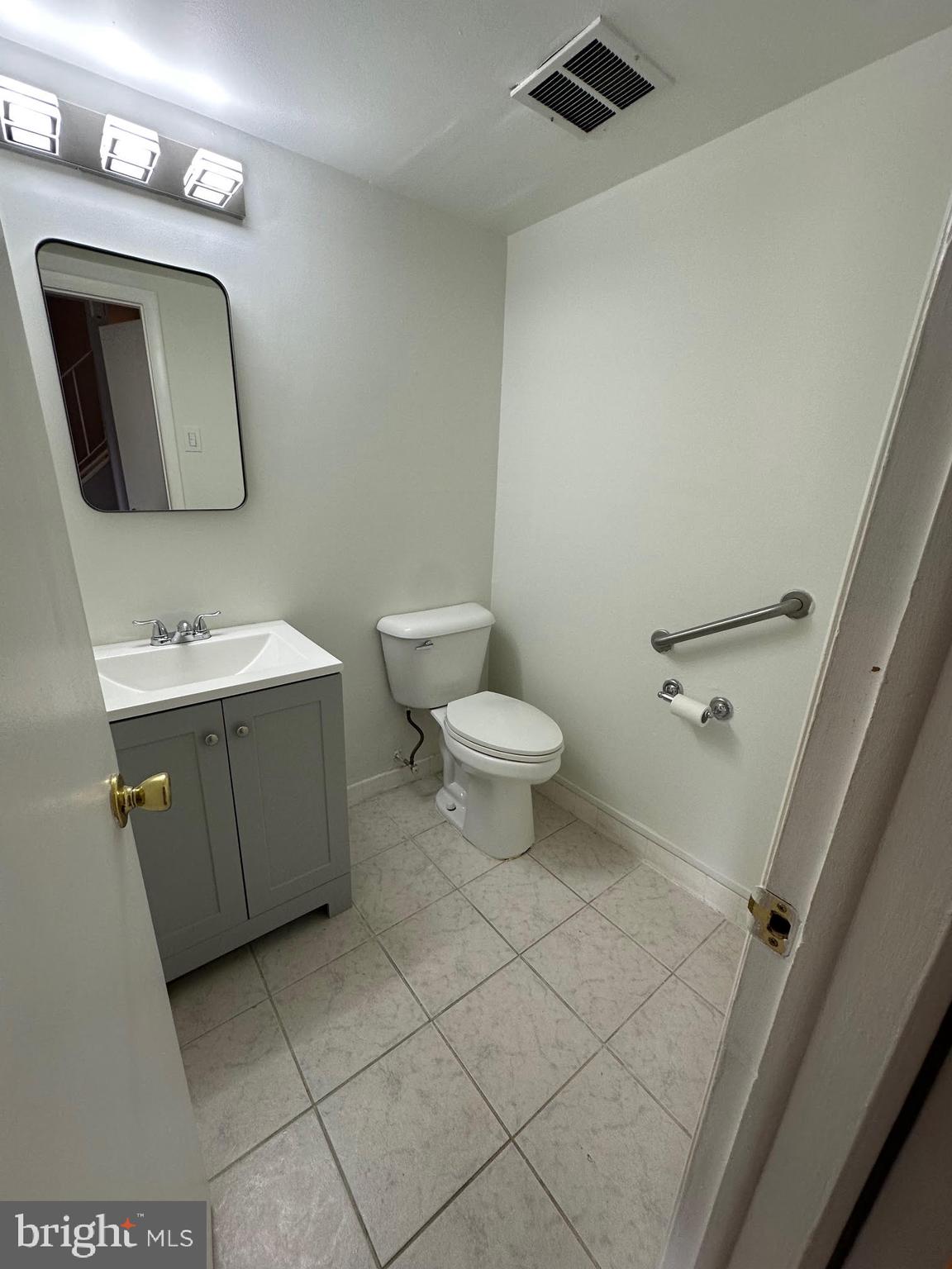 12135 Academy Road, Unit 18 Philadelphia, PA 19154 - Photo 8 of 15