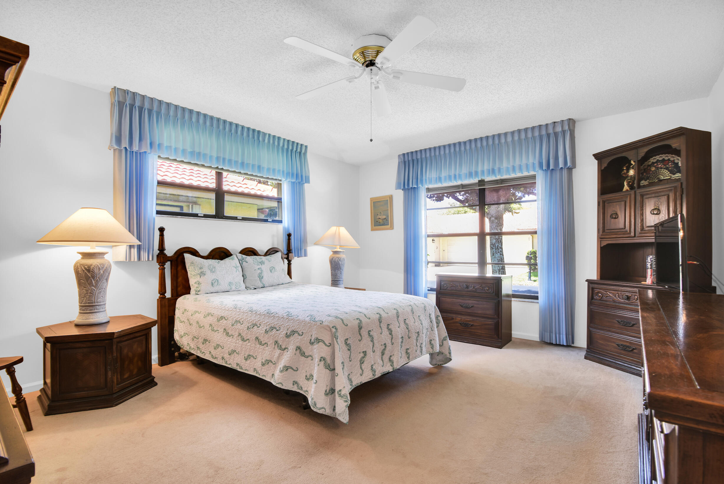 4660 Laurel Tree Road, Unit B Boynton Beach, FL 33436 - Photo 15 of 33 @BocaRatonStudio46