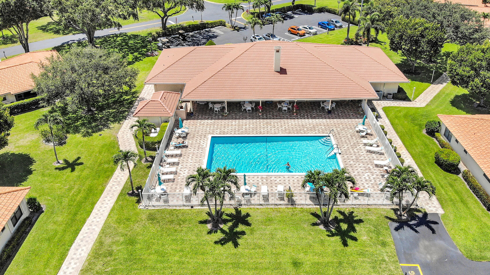 4660 Laurel Tree Road, Unit B Boynton Beach, FL 33436 - Photo 33 of 33 @BocaRatonStudio15