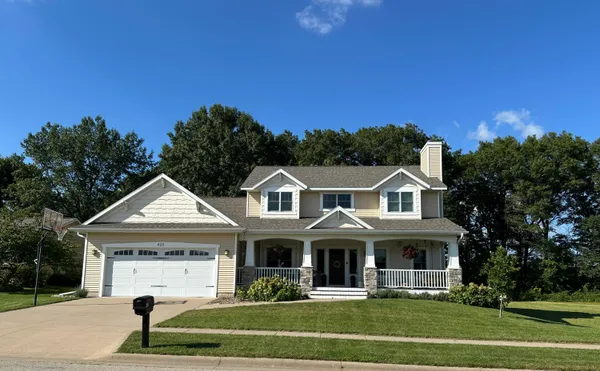 $799,900 | 420 Driftwood Street, West Salem, WI 54669