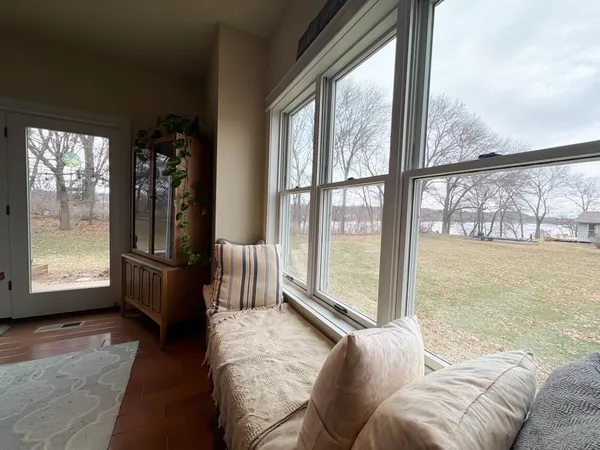 $799,900 | 420 Driftwood Street, West Salem, WI 54669