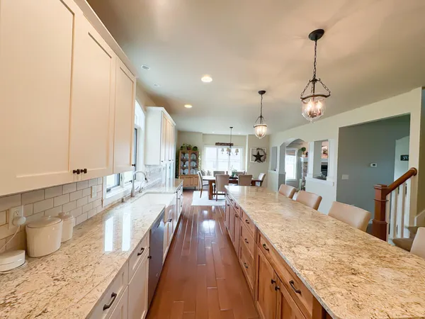 $799,900 | 420 Driftwood Street, West Salem, WI 54669