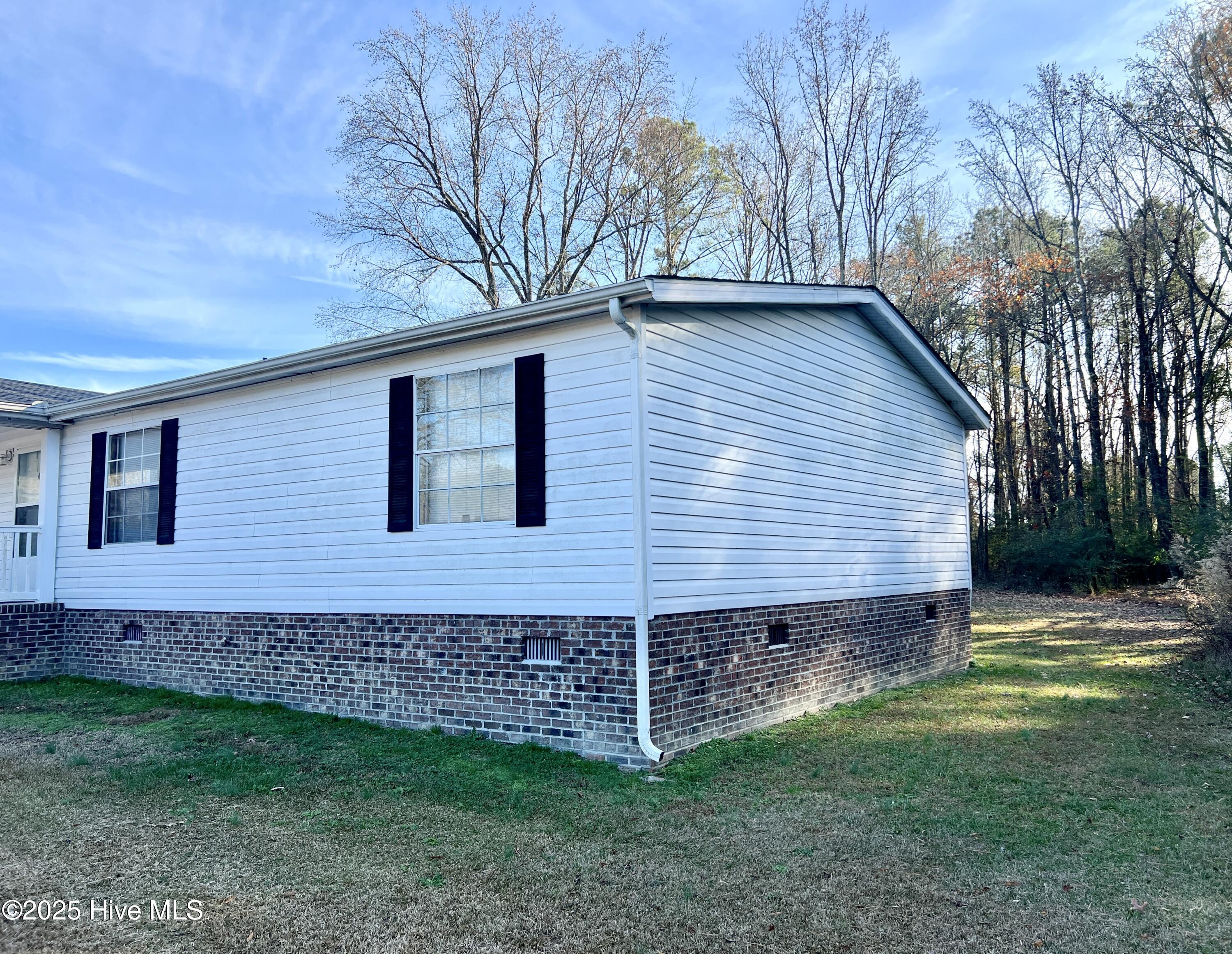 667 Fountain School Road Battleboro, NC 27809 - Photo 2 of 10 IMG_6402