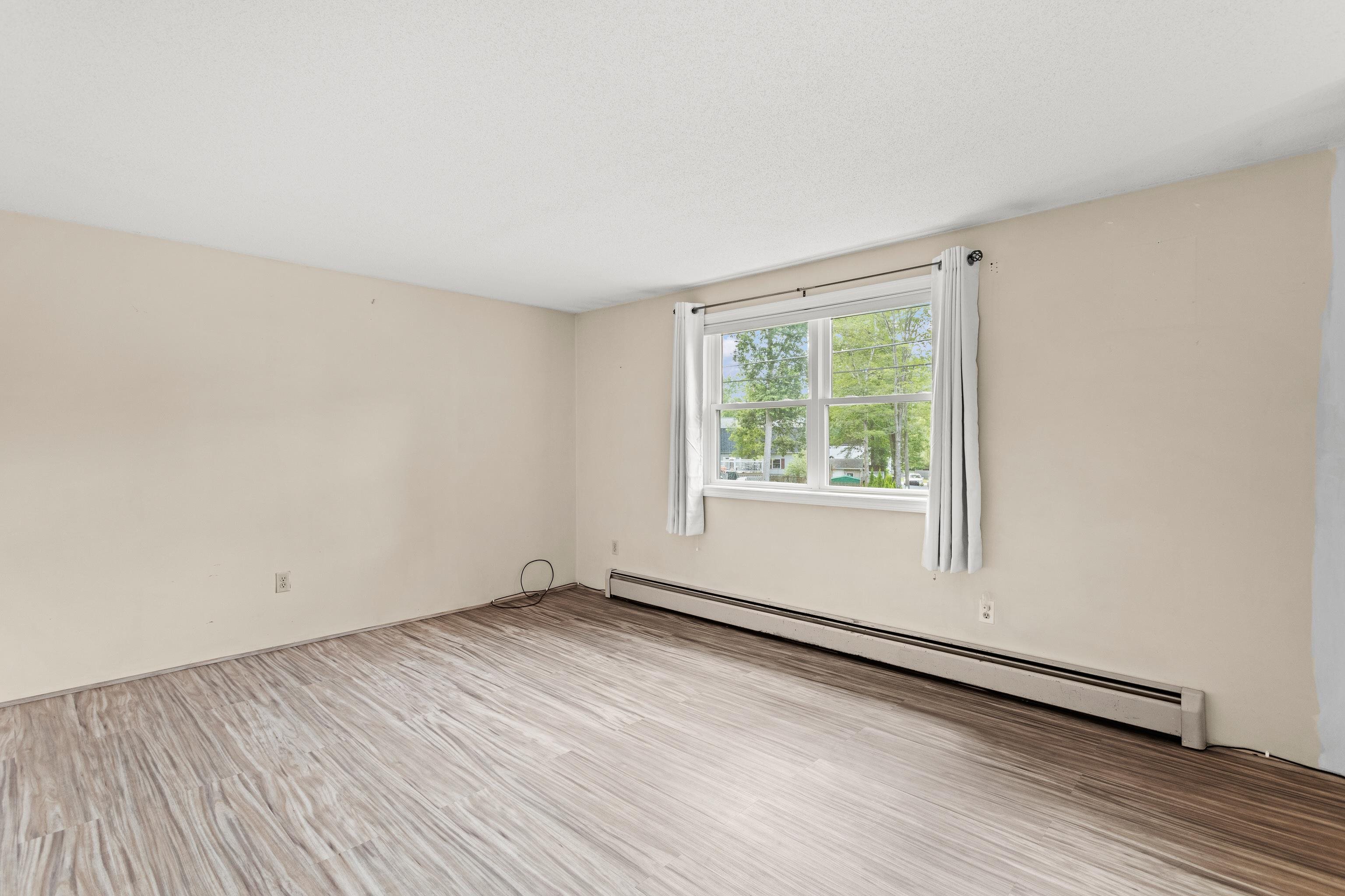 10 Howe Street Allenstown, NH 03275 - Photo 12 of 41