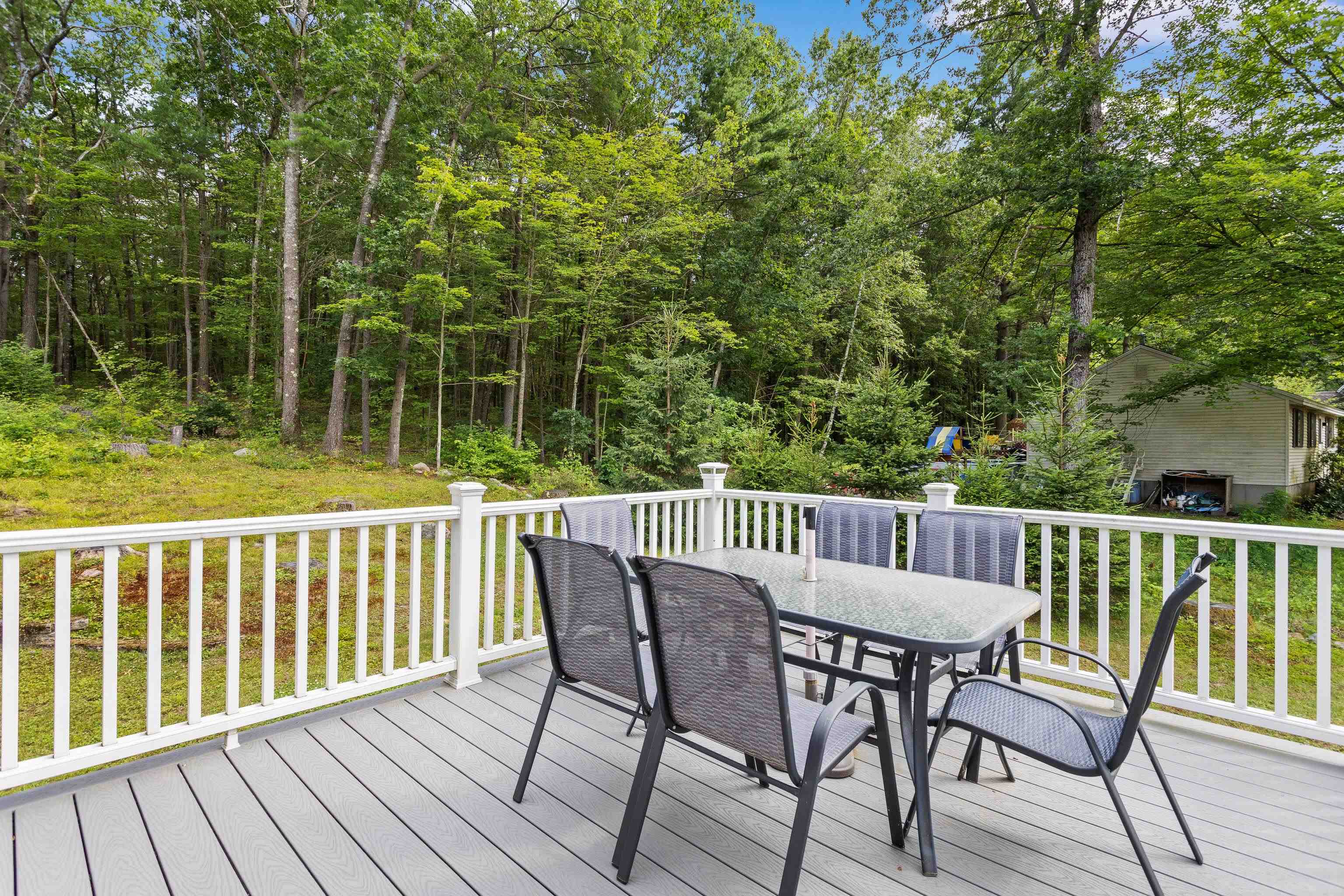 10 Howe Street Allenstown, NH 03275 - Photo 18 of 41