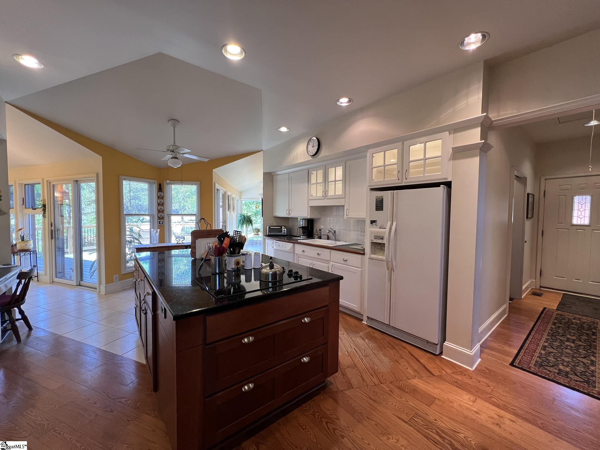 109 Buckingham Road Easley, SC 29640 - Photo 14 of 41