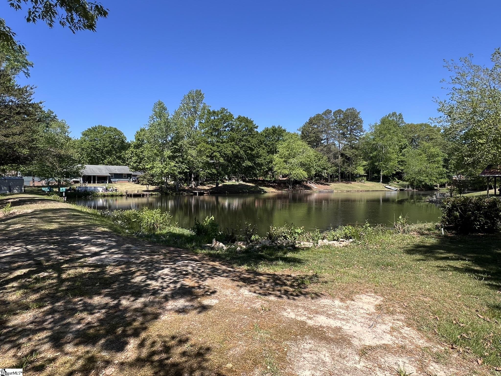 109 Buckingham Road Easley, SC 29640 - Photo 2 of 41