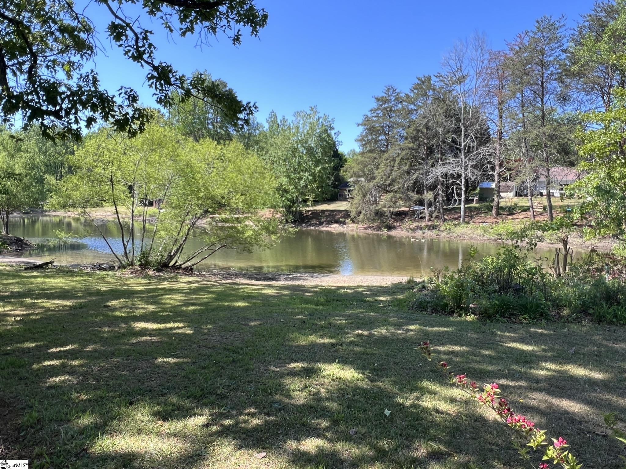 109 Buckingham Road Easley, SC 29640 - Photo 37 of 41